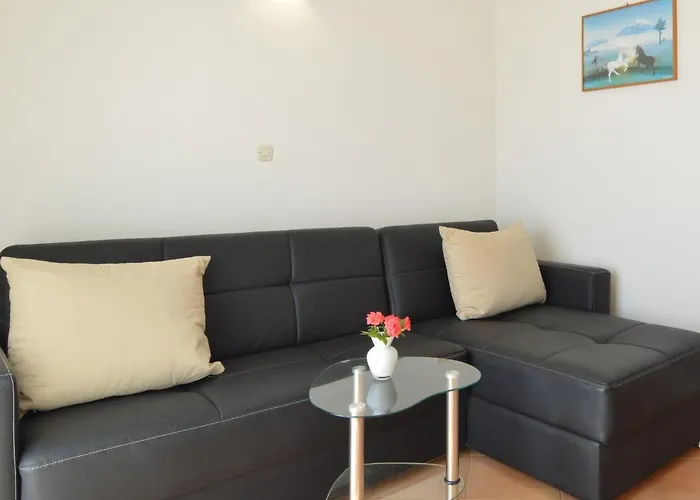 Viktor-2 By Interhome Трогир