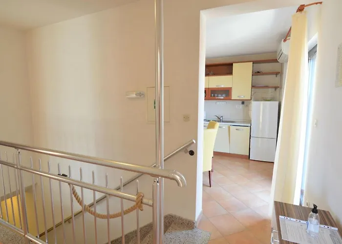 Viktor-2 By Interhome דירה *